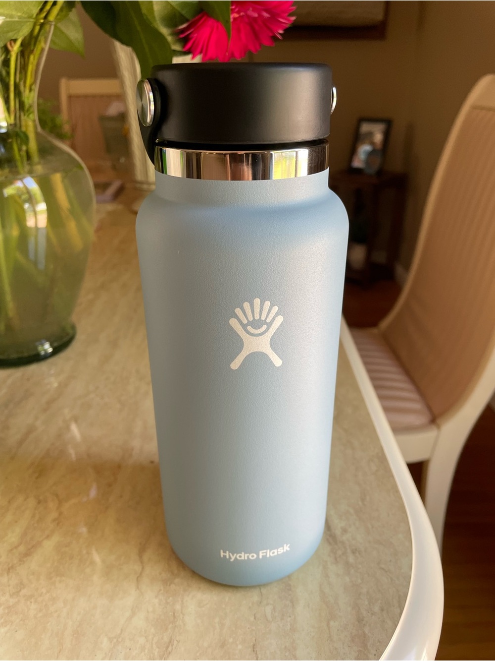 Hydro Flask Light Blue